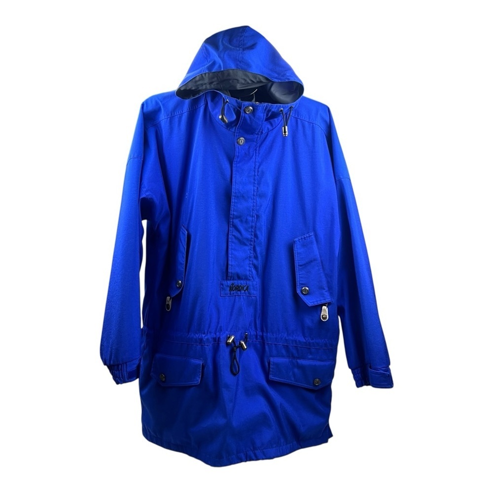 Vintage Women’s Nordica ski anorak or pullover jacket. Oversized